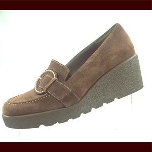 Aerosoles suede brown wedge loafers size 37